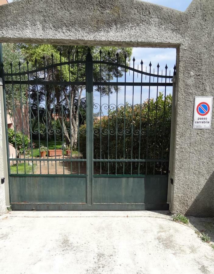 Bed & Blu Apartment Savona Exterior foto